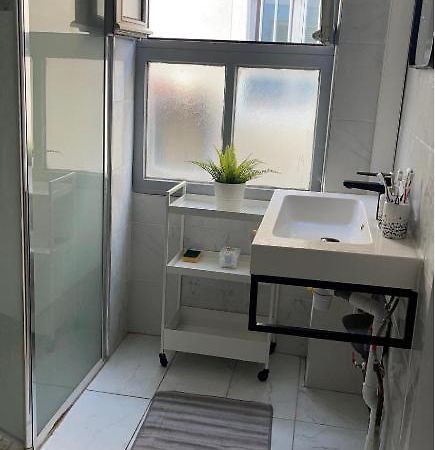 Idbaih Appartement Miribel  Buitenkant foto
