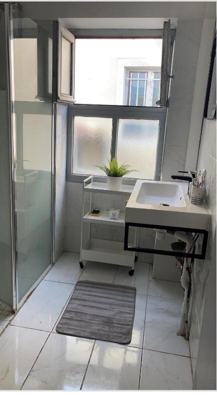 Idbaih Appartement Miribel  Buitenkant foto